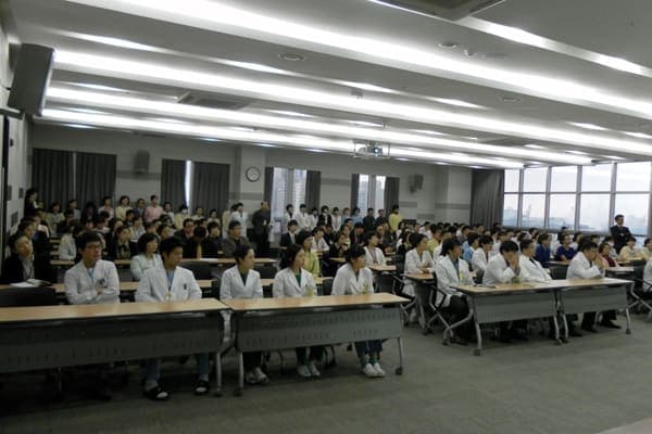 [3월 6일]직원조회 사진 1