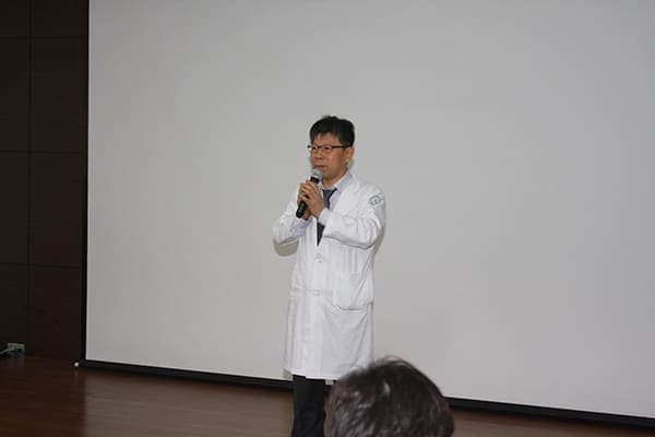 [2월 5일]직원조회 사진 9