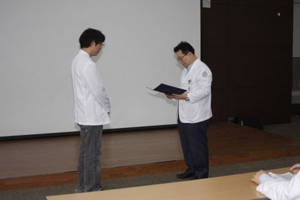 [4월 3일]직원조회 사진 2