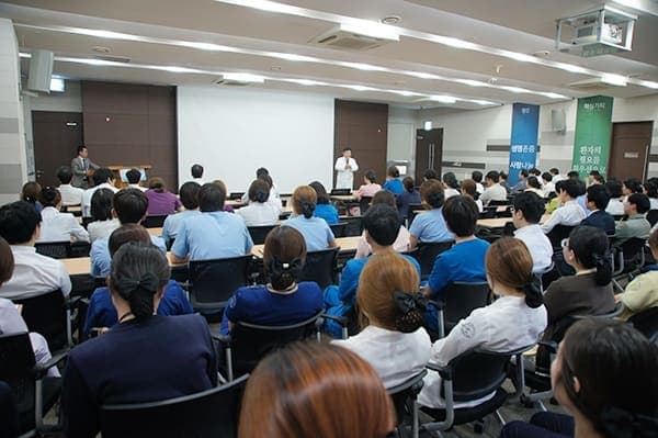 [10월 2일]월례조회 사진 9