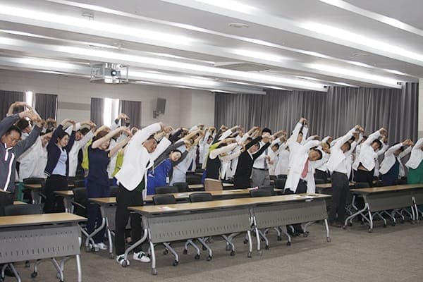 [4월 5일]월례조회 사진 1