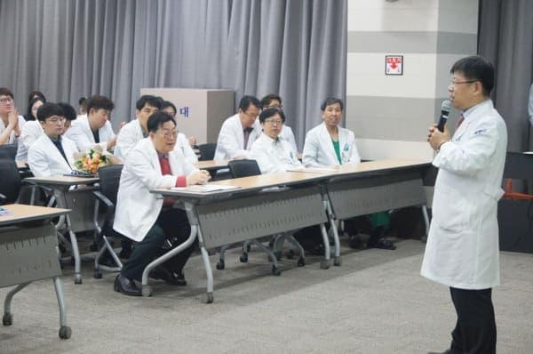 4월 월례조회 사진 18