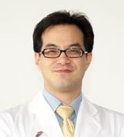 척추뇌센터 정종우 과장, 싱가폴 국립대병원(NUH) 연수 사진 1