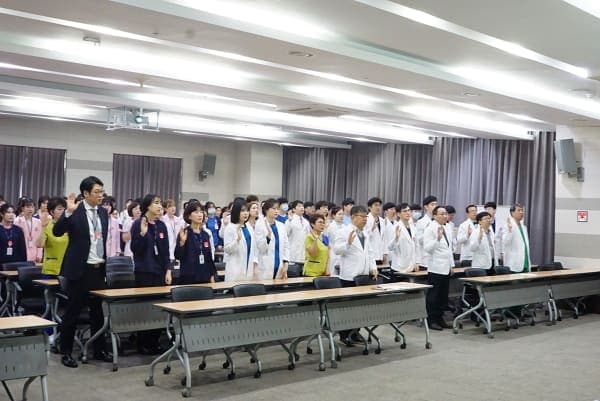 4월 월례조회 사진 1